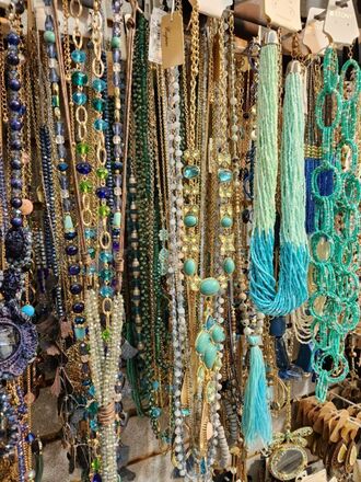 HUGE JEWELRY LIQUIDATION BULK LOTS - NEW OVERSTOCK 500pc LOT