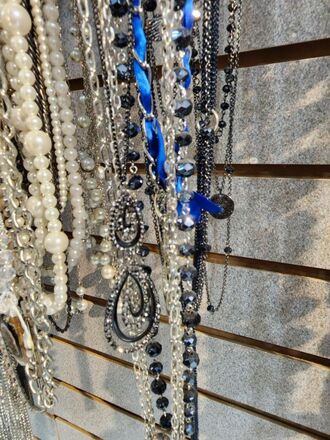 HUGE JEWELRY LIQUIDATION BULK LOTS - NEW OVERSTOCK 500pc LOT