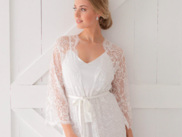 Selling: Bridal Robe