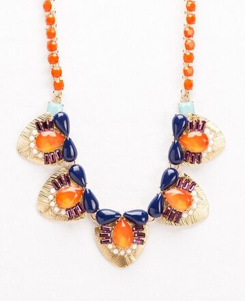 30 High End Boutique Statement Necklaces