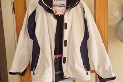 Selling Now: Ladies ski jacket 