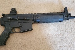 Selling: M4, no stock, battery in foregrip