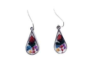 Comprar ahora: Water drop shaped resin rose dried flower earrings - 120 pcs