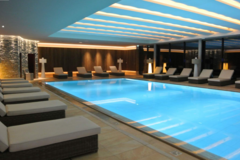 Vente: Chèque cadeau + bon pour modelage Hôtel SPA Julien Alsace (900€)