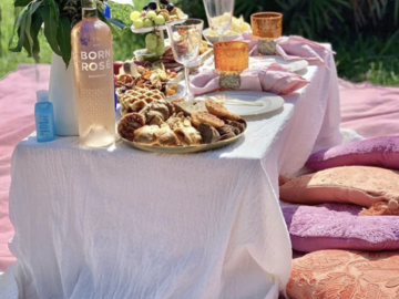 Offering without online payment (No Fees): Romantic Picnic for 2 Marbella
