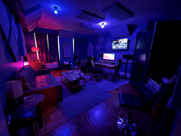 Studio Bookings: Studio 404 | Industry-Quality Sound At A Better Price