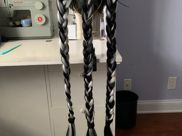 Selling with online payment: Dyed black-and-white Arda clip-in 40" long ponytails