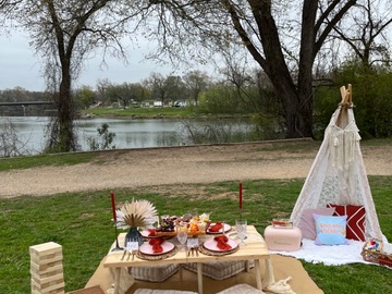 Offering with online payment: Dreamy Boho Picnic 