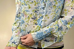 Selling: Spring Floral Ruffle Button Top