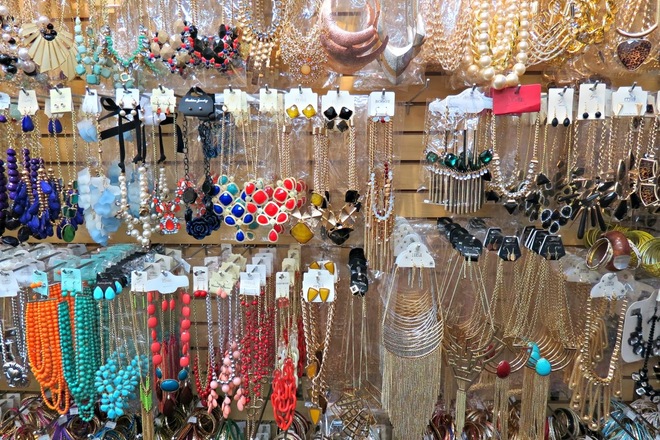 HIGH END BOUTIQUE JEWELRY 500pcs - BEST STYLES - FRESH NEW INVENT