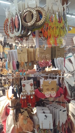 HIGH END BOUTIQUE JEWELRY 500pcs - BEST STYLES - FRESH NEW INVENT