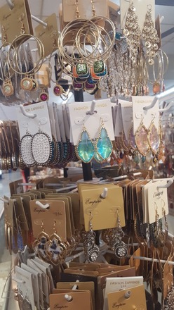 HIGH END BOUTIQUE JEWELRY 500pcs - BEST STYLES - FRESH NEW INVENT