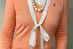 Selling: Pearl Necklace 