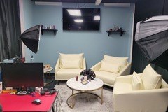 Rental - Per Hour: Podcast Studio