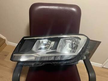 Selling with online payment: 2018 to 2021 VW Tiguan - Halogen Headlight  Halogen 