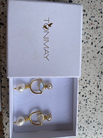 Toni may earrings Wedshare by Wedshed