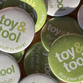 Renting out with online payment: Button Maker
