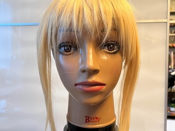 Selling with online payment: Saber Wig