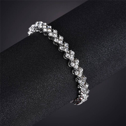 Luxury Heart Shaped Diamond Bracelet - 60 pcs