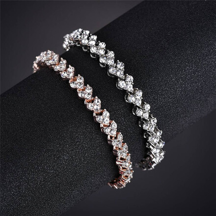 Luxury Heart Shaped Diamond Bracelet - 60 pcs