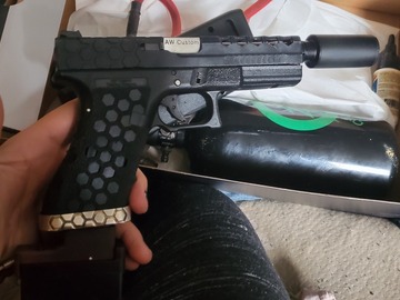 Selling: Aw glock hex version 