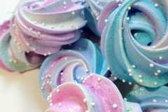 Food or Merchandise: 20 Meringue Pops, Colorful Meringue Cookie Swirls on sticks