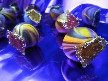 Food or Merchandise: 20 Gorgeous Chocolate Truffles! Inspired by Oil slicks