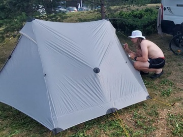 Til leie (per uke): Ultrakevyt 2 hengen teltta