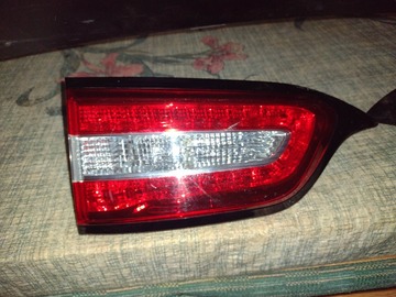 Selling with online payment: 2014 to 2018 Jeep Cherokee - Left Tail Light 