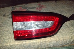 Selling with online payment: 2014 to 2018 Jeep Cherokee - Left Tail Light 