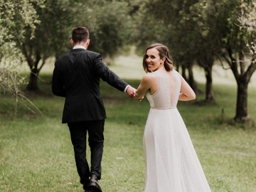 Selling: Suzanne Harward Lunar gown