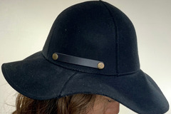Selling: Black Felt Wide Brim Hat