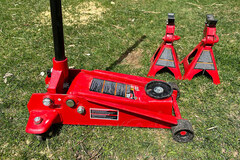 Renting out without online payment: 3 Ton Jack with Stands
