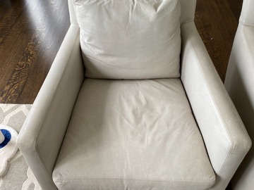 Individual Seller: Elte Weston Swivel White Leather Chair