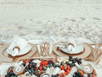 Offering with online payment: Boho picnics 