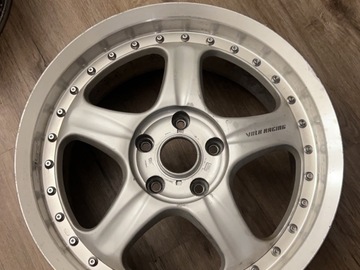 Selling: RAYS NEW AV 17s 