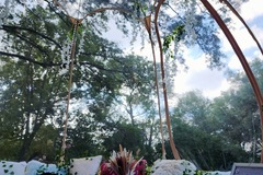 Offering with online payment: Intimate Lagoon 