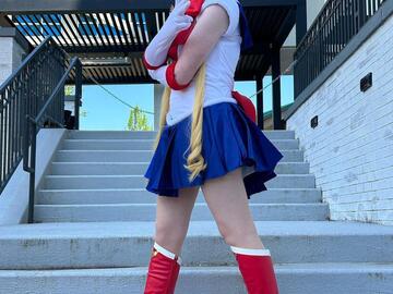 Selling with online payment: Sailor Moon Full Cosplay