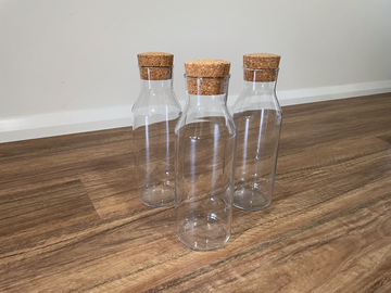 Selling: Water Carafe 