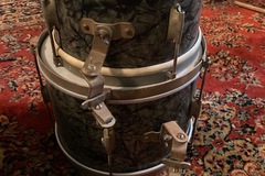 Selling with online payment: BEAUTIFUL VERY RARE EARLY 1940’s LUDWIG WFL DRUM SET COMPLETE WIT