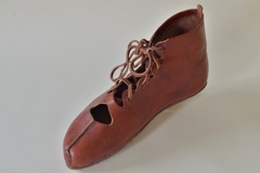 Producción: Halbhohe spätrömische Schuhe, 3. Jh. n. Chr. Modell L 04 Ramshaw