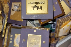 Bulk Lots: Lot of 20 computer cpu processors for scrap /gold recovery