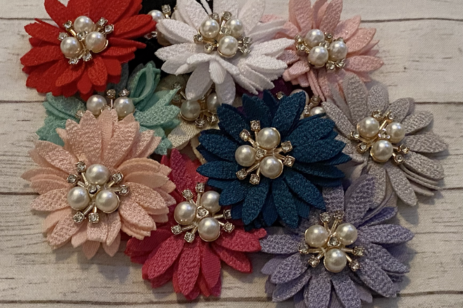 Wholesale LOT-250pcs. of Fabric Flowers for DIY Hair Bows, Crafts