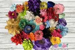 Comprar ahora: 300pcs. of Fabric Flowers-Mix Styles/Sizes