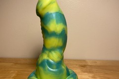 Selling: Bad Dragon Nox Medium/Medium Green/blue Marble