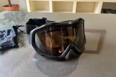 General outdoor: Von Zipper goggles 