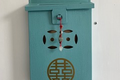  : HK Letter Box