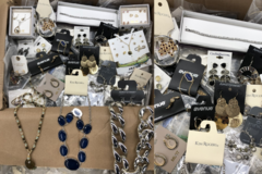 Buy Now: 100 pcs Jewelry Closeouts-End of Year Blowout Sale!!
