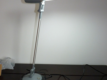 Vente: Lampe de bureau Aluminor neuve