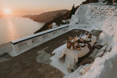 Offering without online payment (No Fees): Santorini Sunset Picnic 